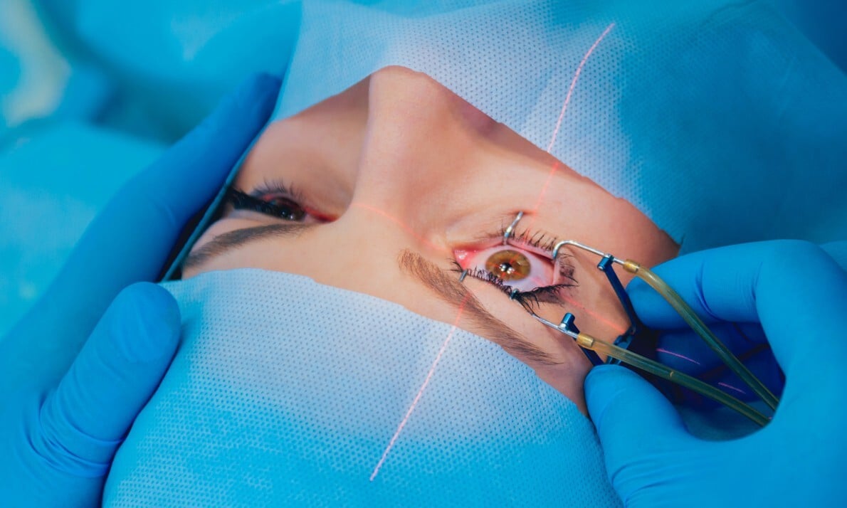 Ophthalmic Speculum, or Similar
